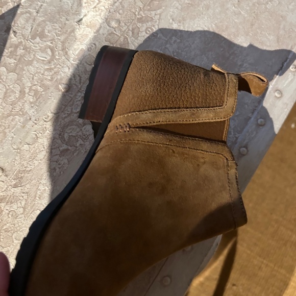 Uggs Chelsea bootie suede size 10 - Picture 7 of 10